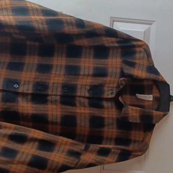 Cute Flannel Shirt/Dress - Picture 1 of 5